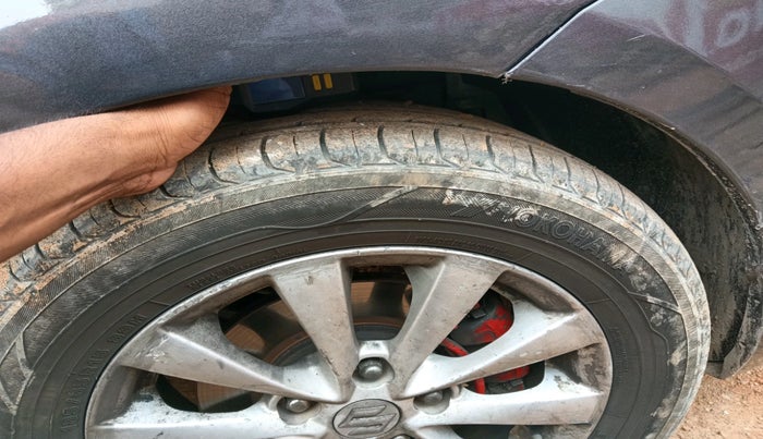 2014 Maruti Ertiga ZDI, Diesel, Manual, 1,12,873 km, tyre