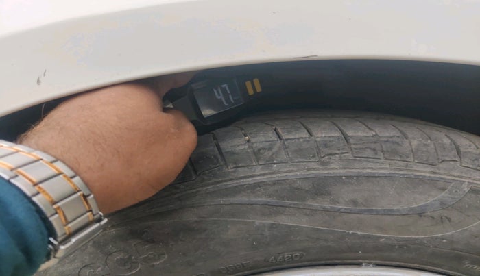 2012 Maruti Ritz VDI, Diesel, Manual, 98,990 km, tyre