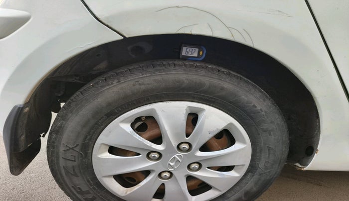 2013 Hyundai i10 MAGNA 1.2, Petrol, Manual, 82,886 km, tyre