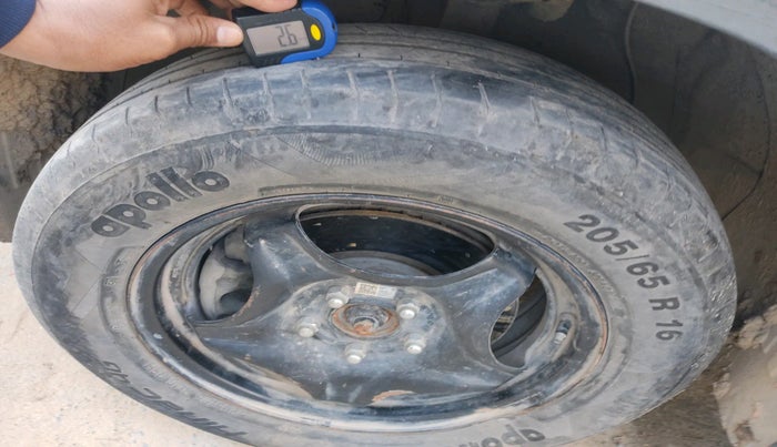 2020 Hyundai Creta SX 1.5 PETROL, Petrol, Manual, 34,351 km, tyre