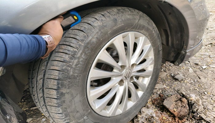 2016 Maruti Ciaz ZDI SHVS, Diesel, Manual, 1,28,244 km, tyre