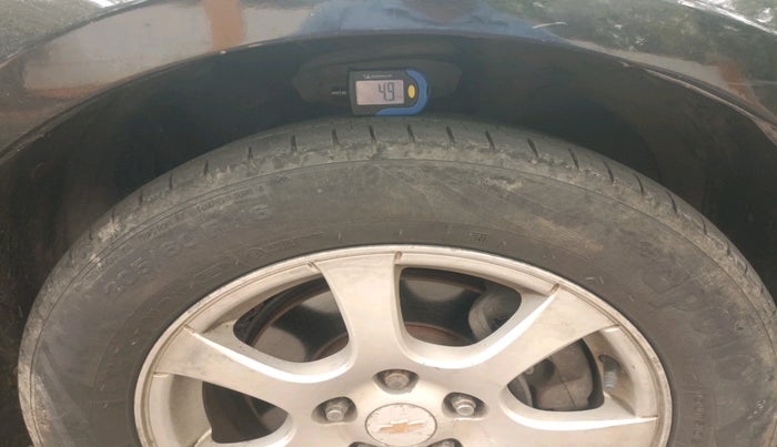 2013 Chevrolet Cruze LT, Diesel, Manual, 91,150 km, tyre