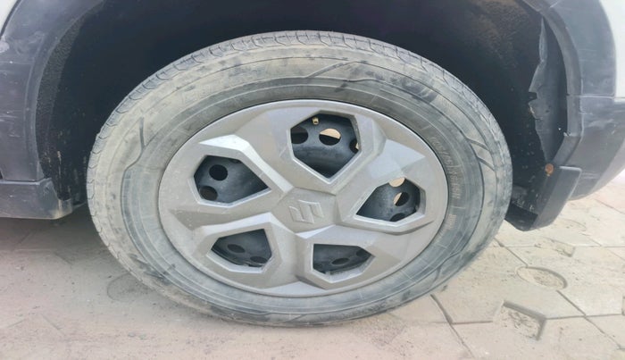 2018 Maruti Vitara Brezza LDI, Diesel, Manual, 92,552 km, tyre