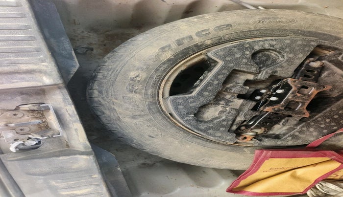 2018 Maruti Vitara Brezza LDI, Diesel, Manual, 92,552 km, tyre