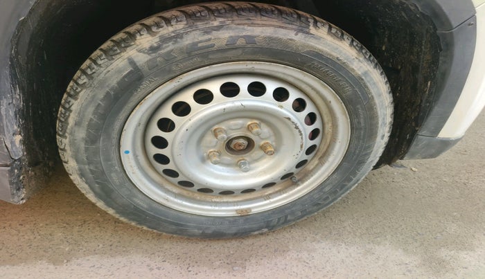 2018 Maruti Vitara Brezza LDI, Diesel, Manual, 92,552 km, tyre