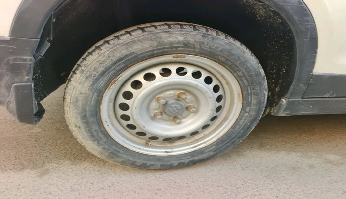 2018 Maruti Vitara Brezza LDI, Diesel, Manual, 92,552 km, tyre