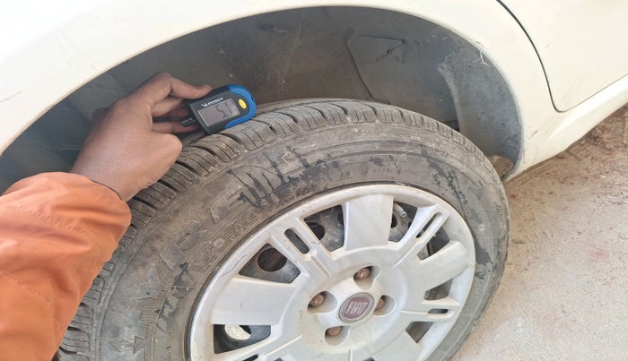 2012 Fiat Grand Punto ACTIVE 1.3, Diesel, Manual, 38,410 km, tyre