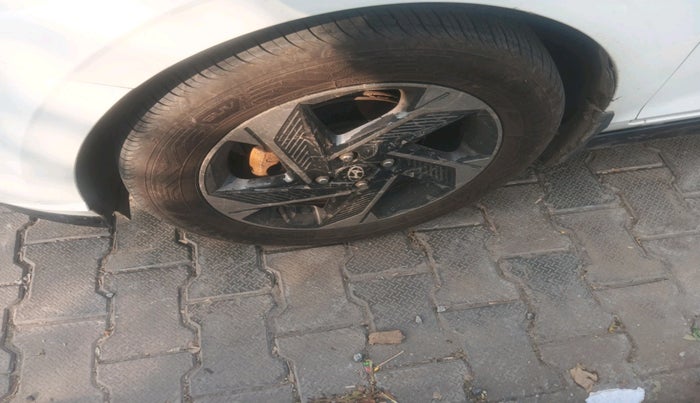 2021 Hyundai NEW I20 SPORTZ 1.5 MT, Diesel, Manual, 73,421 km, tyre