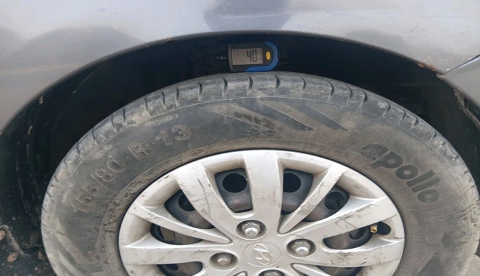 2013 Hyundai i10 SPORTZ 1.2, Petrol, Manual, 1,53,479 km, tyre