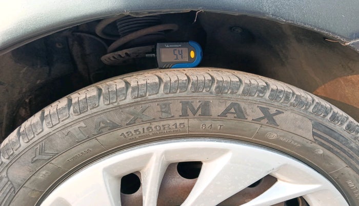 2016 Volkswagen Vento COMFORTLINE 1.2 TSI AT, Petrol, Automatic, 55,246 km, tyre