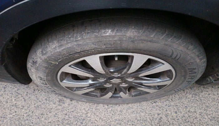 2018 Maruti S Cross DELTA 1.3, Diesel, Manual, 1,01,320 km, tyre