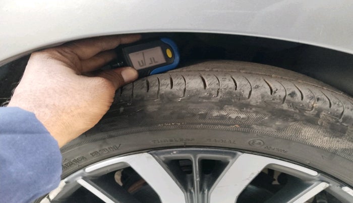 2019 Honda City 1.5L I-VTEC ZX, Petrol, Manual, 1,39,662 km, tyre