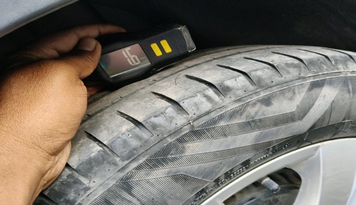 2022 Skoda KUSHAQ AMBITION 1.0L TSI MT, Petrol, Manual, 51,324 km, tyre