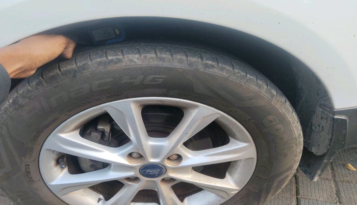 2018 Ford Ecosport TITANIUM 1.5L DIESEL, Diesel, Manual, 1,29,421 km, tyre