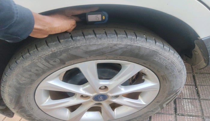 2018 Ford Ecosport TITANIUM 1.5L DIESEL, Diesel, Manual, 1,29,421 km, tyre