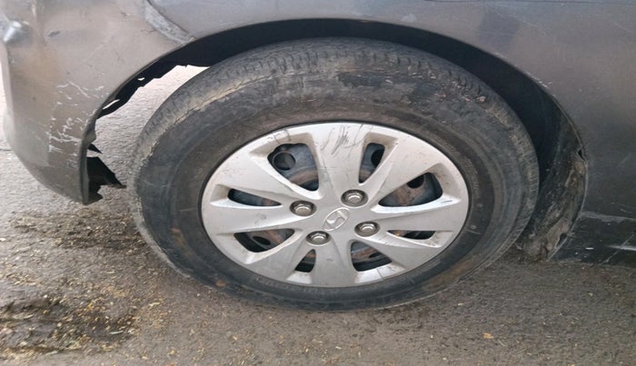 2011 Hyundai i10 SPORTZ 1.2, Petrol, Manual, 93,138 km, tyre