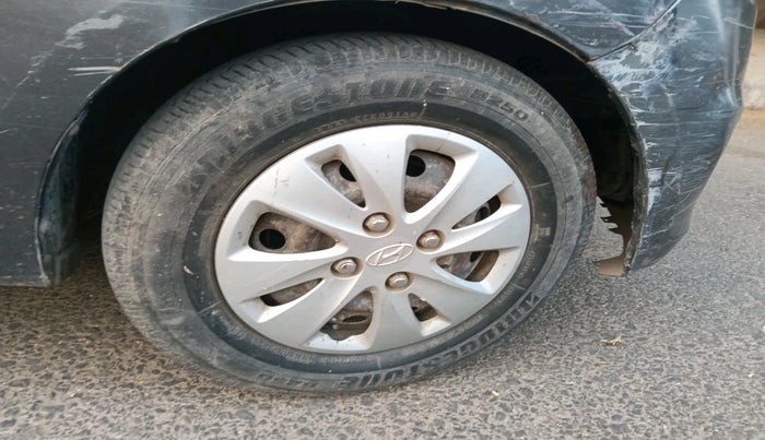 2011 Hyundai i10 SPORTZ 1.2, Petrol, Manual, 93,138 km, tyre