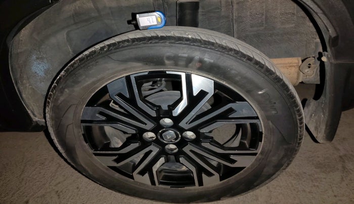 2021 Renault Kiger RXZ MT, Petrol, Manual, 34,471 km, tyre