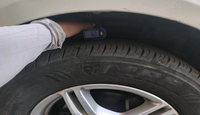 2020 Mahindra MARAZZO M2 8 STR, Diesel, Manual, 85,705 km, tyre