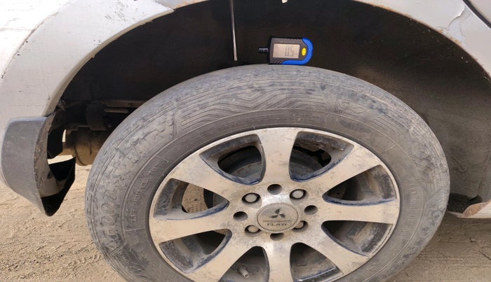 2013 Nissan Micra Active XL, Petrol, Manual, 1,25,861 km, tyre