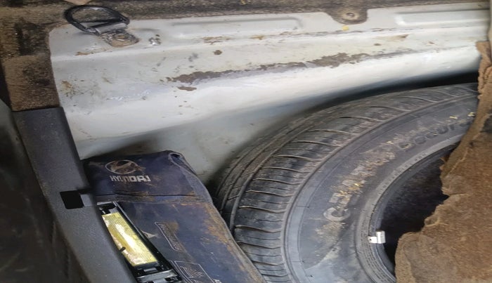 2017 Hyundai Verna 1.6 SX (O) CRDI MT, Diesel, Manual, 1,17,348 km, tyre