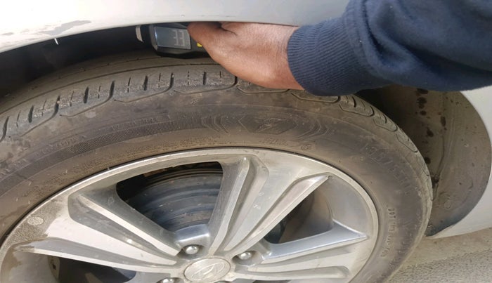 2017 Hyundai Verna 1.6 SX (O) CRDI MT, Diesel, Manual, 1,17,348 km, tyre