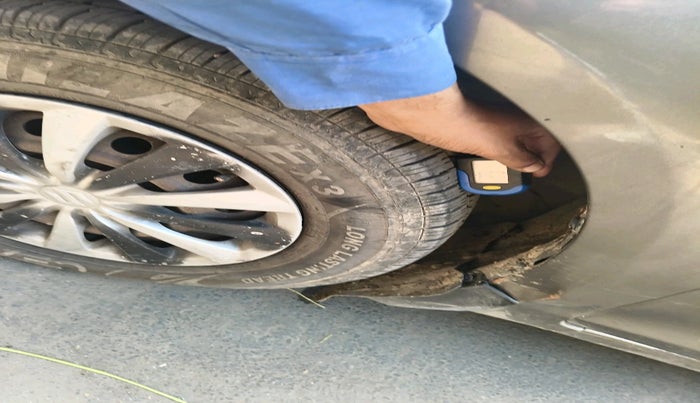 2015 Maruti Swift Dzire VDI, Diesel, Manual, 1,28,298 km, tyre