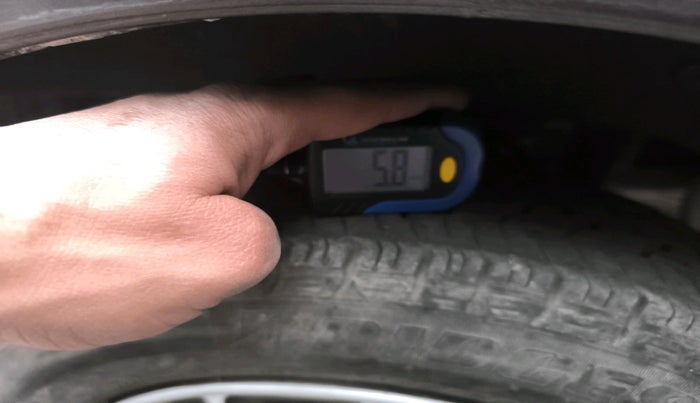 2015 Maruti Alto K10 VXI, Petrol, Manual, 38,691 km, tyre