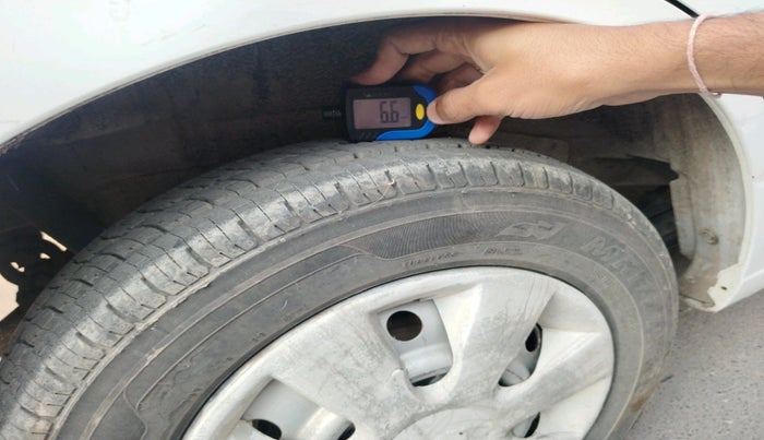 2012 Maruti Wagon R 1.0 LXI, Petrol, Manual, 27,014 km, tyre