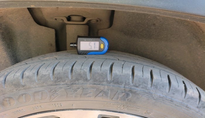 2021 MG HECTOR SHARP 2.0 DIESEL, Diesel, Manual, 1,18,010 km, tyre