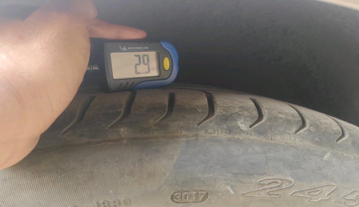 2011 BMW 7 Series 730Ld, Diesel, Automatic, 80,902 km, tyre