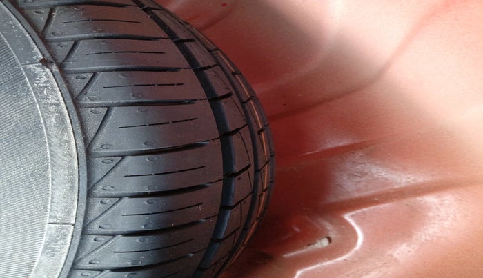 2022 Maruti Alto LXI O, Petrol, Manual, 11,694 km, tyre