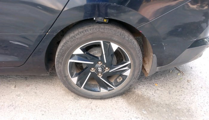 2021 Hyundai Verna SX 1.5 VTVT IVT, Petrol, Automatic, 46,684 km, tyre