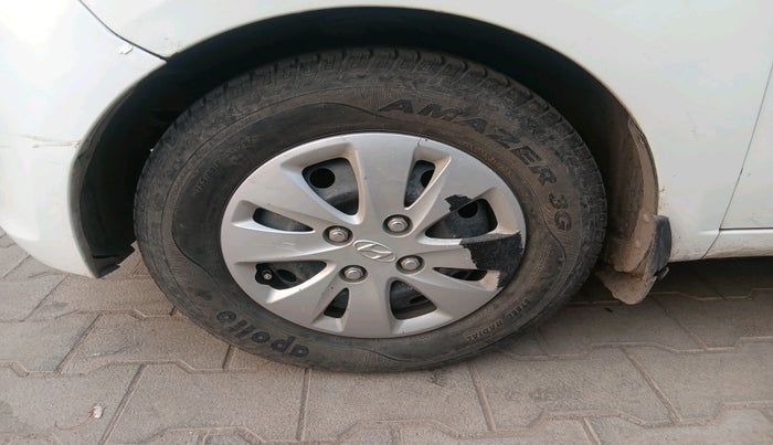 2012 Hyundai i10 SPORTZ 1.2, Petrol, Manual, 80,760 km, tyre