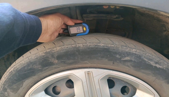 2019 Tata NEXON XM DIESEL, Diesel, Manual, 58,381 km, tyre