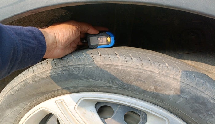 2019 Tata NEXON XM DIESEL, Diesel, Manual, 58,381 km, tyre