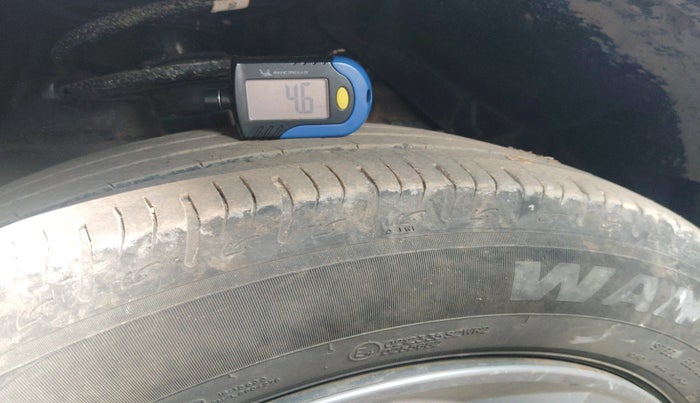 2023 Maruti BREZZA LXI S- CNG, Petrol, Manual, 56,644 km, tyre