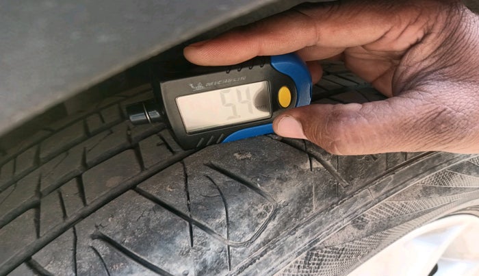 2017 Hyundai Creta SX 1.6 DIESEL, Diesel, Manual, 82,360 km, tyre