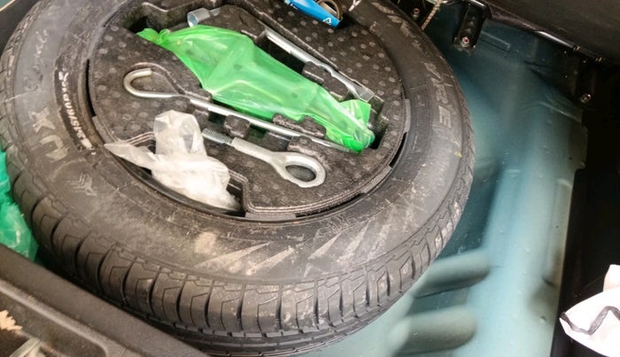 2022 Maruti S Cross ZETA 1.5, Petrol, Manual, 36,220 km, tyre