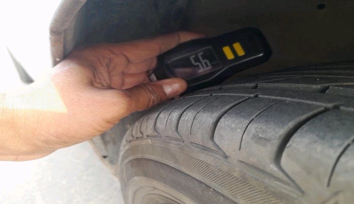 2012 Chevrolet Spark LS 1.0, Petrol, Manual, 89,649 km, tyre