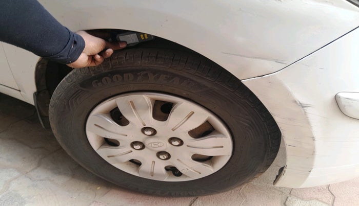 2010 Hyundai i10 MAGNA 1.2, Petrol, Manual, 1,13,606 km, tyre