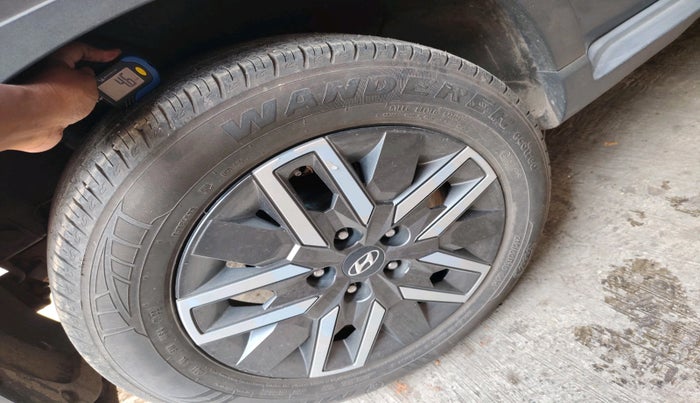 2022 Hyundai VENUE S (O) 1.0 TURBO IMT, Petrol, Manual, 31,661 km, tyre