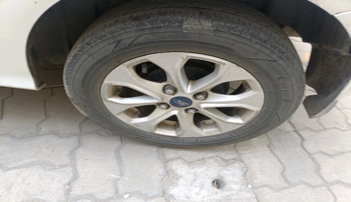 2018 Ford New Figo TITANIUM1.5 DIESEL, Diesel, Manual, 1,02,069 km, tyre