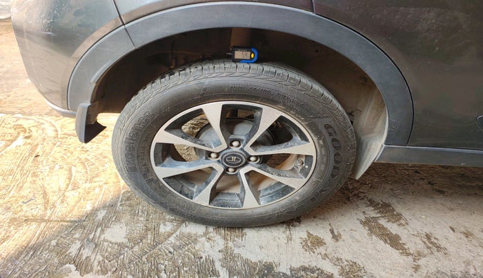 2020 Tata NEXON XZ PLUS (O) PETROL, Petrol, Manual, 15,500 km, tyre