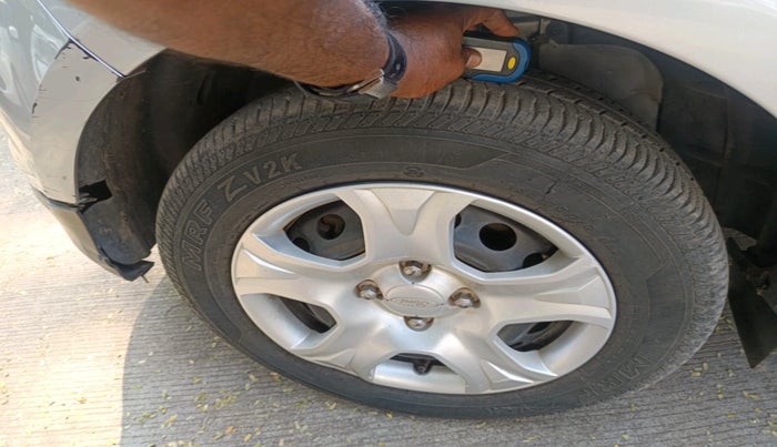 2017 Ford Ecosport TREND 1.5L PETROL, Petrol, Manual, 33,060 km, tyre