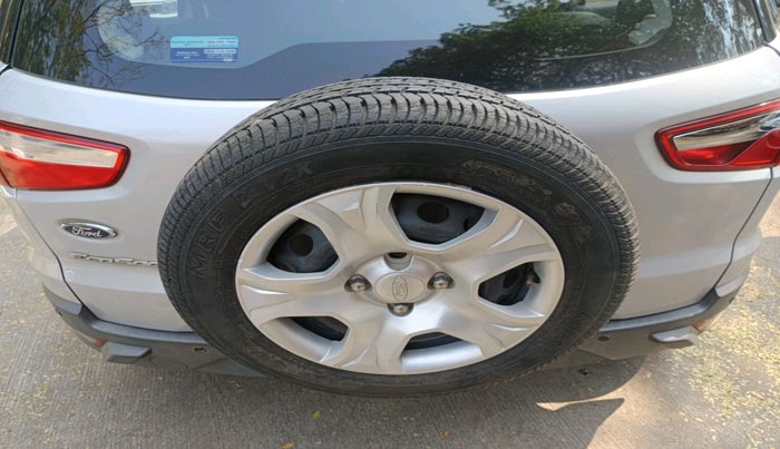 2017 Ford Ecosport TREND 1.5L PETROL, Petrol, Manual, 33,060 km, tyre