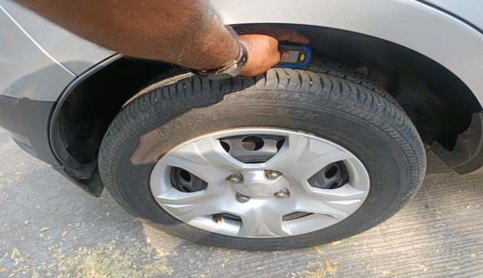 2017 Ford Ecosport TREND 1.5L PETROL, Petrol, Manual, 33,060 km, tyre