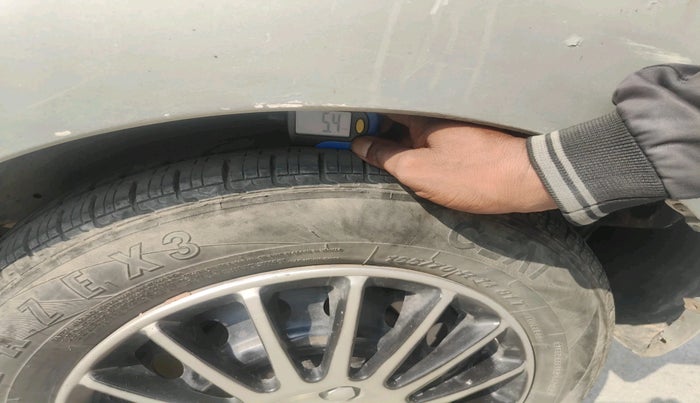 2014 Maruti Celerio VXI AMT, Petrol, Automatic, 1,24,300 km, tyre