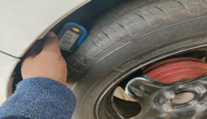 2019 Maruti Celerio VXI CNG, Petrol, Manual, 1,31,990 km, tyre