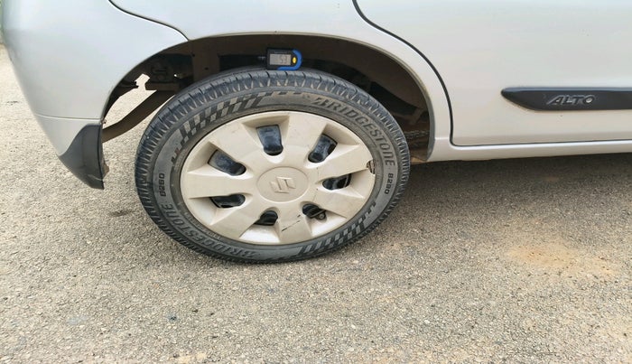 2011 Maruti Alto K10 VXI, Petrol, Manual, 89,521 km, tyre